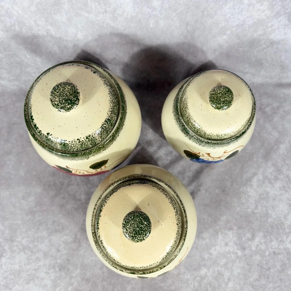Vtg‎ Kenyield Fruit Canister Set 3pc Ceramic Jars Lids Apple Grape Pear Country